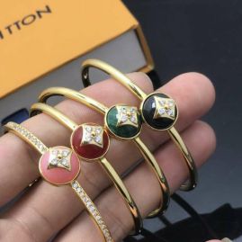 Picture of LV Bracelet _SKULVbracelet06cly16710834